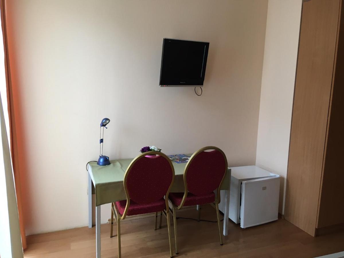 Hotel Foter Panzio Baja Zewnętrze zdjęcie