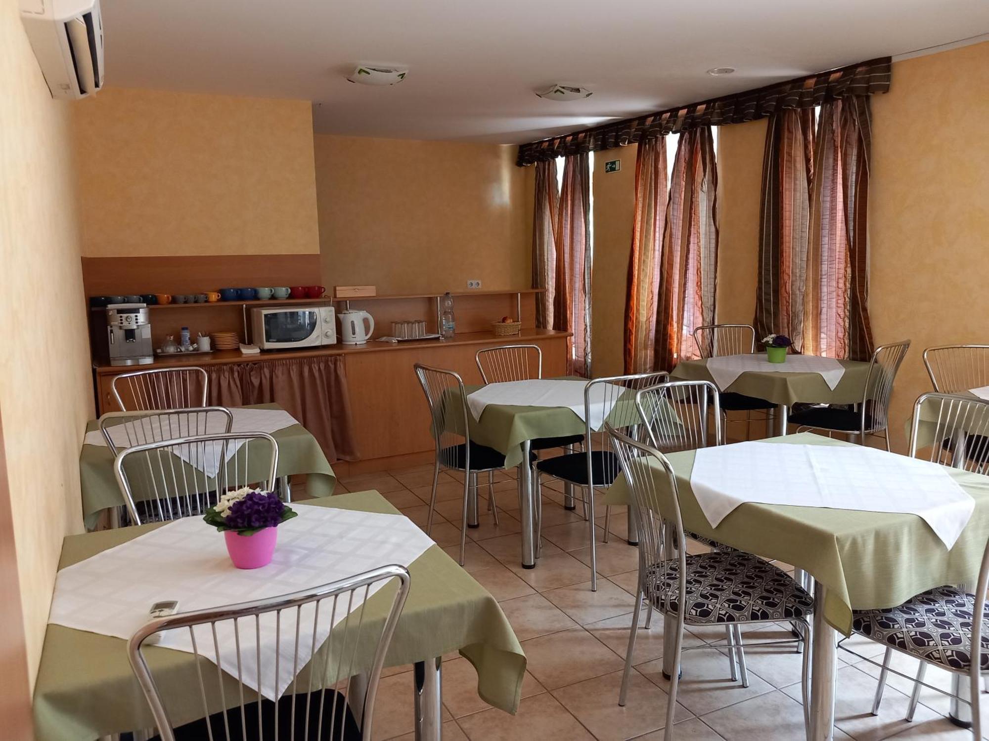 Hotel Foter Panzio Baja Zewnętrze zdjęcie